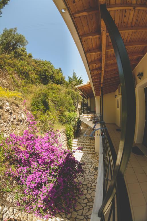 Althea Studios Lefkada Άγιος Νικήτας Δωμάτιο φωτογραφία