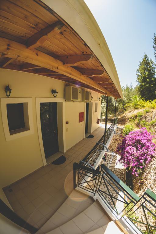Althea Studios Lefkada Άγιος Νικήτας Δωμάτιο φωτογραφία