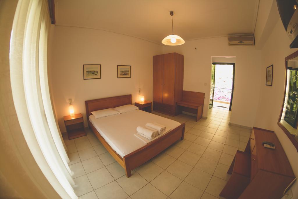 Althea Studios Lefkada Άγιος Νικήτας Δωμάτιο φωτογραφία