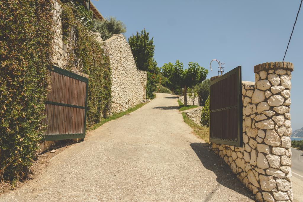 Althea Studios Lefkada Άγιος Νικήτας Δωμάτιο φωτογραφία